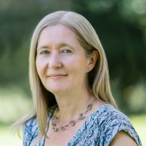 michelle ward headshot